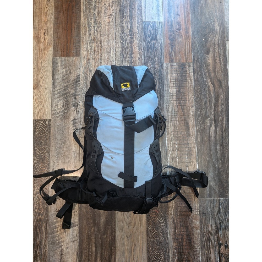 Mountainsmith Ivy 35 Liter Woman's Backpacking Pack Blue/Black